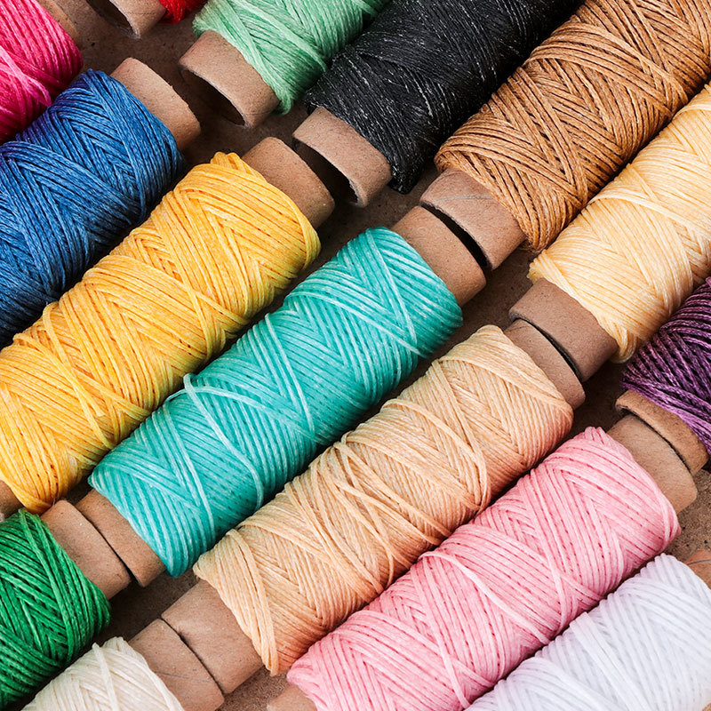 Sewing Thread Production - Fio Encerado de Couro 30m 210D,