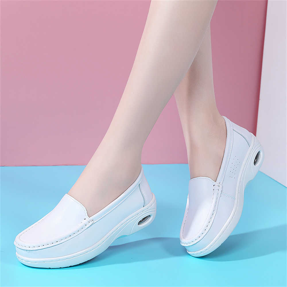 Sewing Industry - Chunky branco sola sapatos de salto