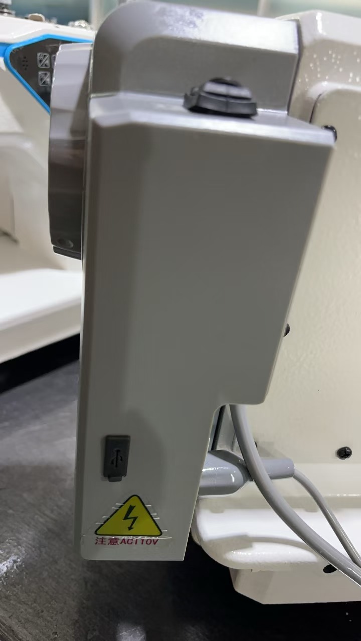 Máquina de Costura Industrial  - Sewing Industry avaliação e preço