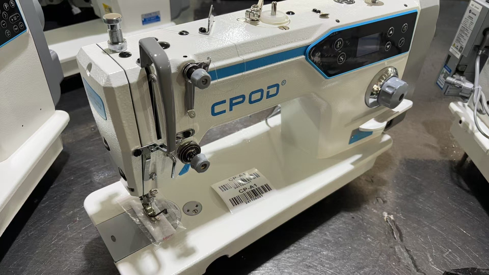 Máquina de Costura Industrial  - Sewing Industry avaliação e preço