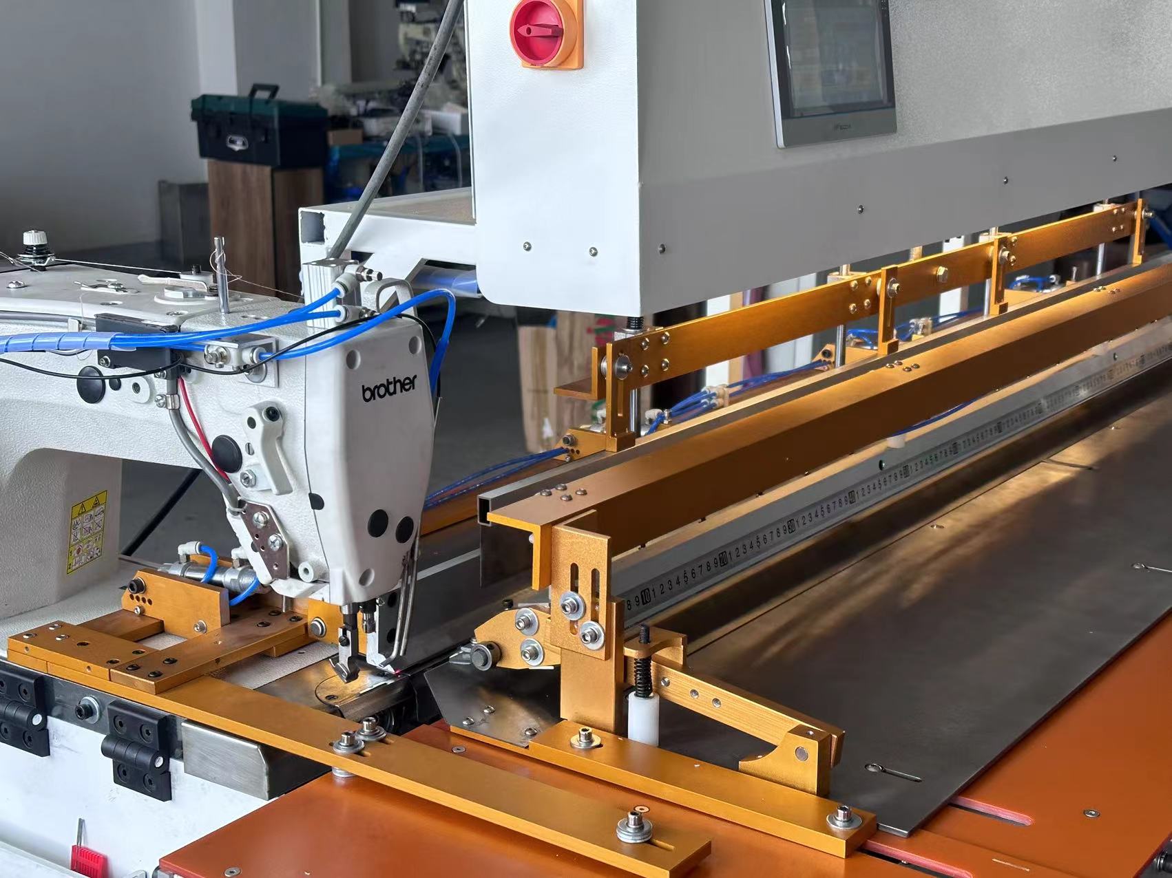 Máquina de Costura Industrial  - Sewing Industry avaliação e preço