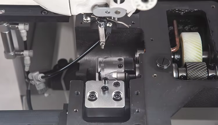Máquina de Costura Industrial  - Sewing Industry avaliação e preço